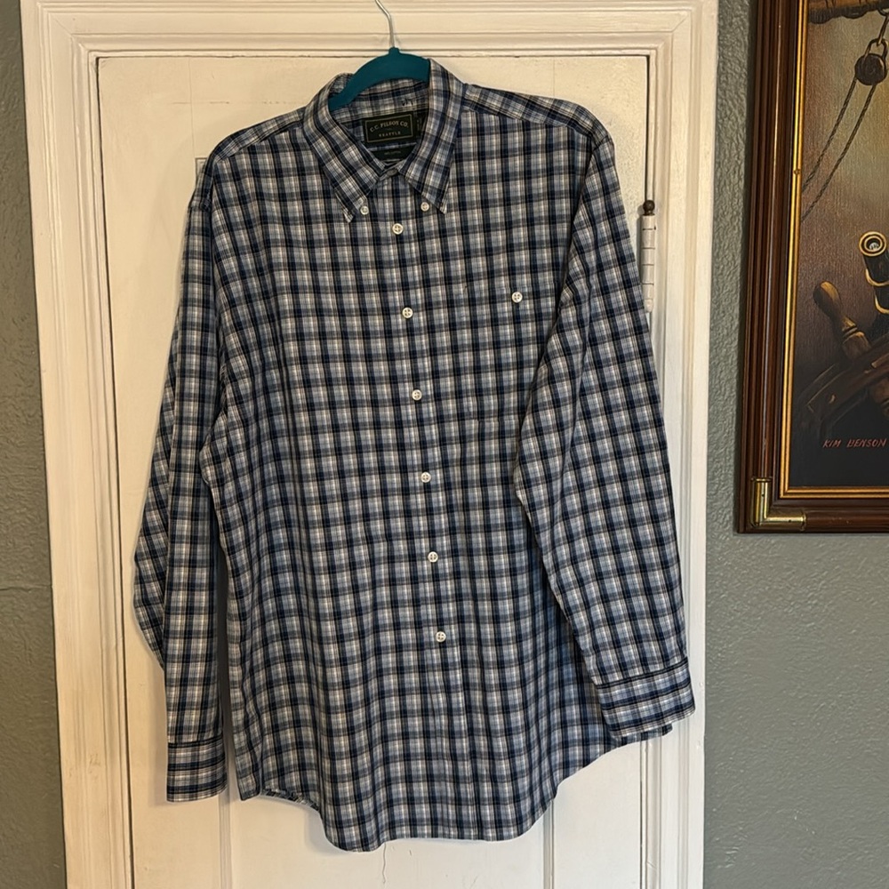 Euc Filson Button Down - image 4